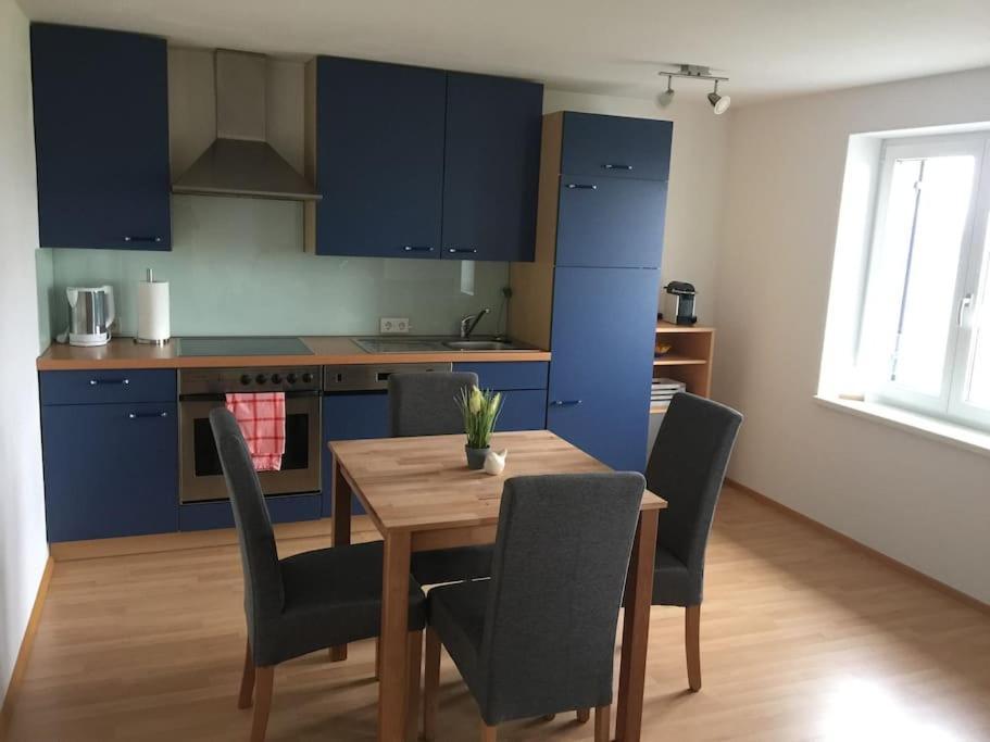 Ruhige Schoene 2-Zimmer Ferienwohnung Höchst Zewnętrze zdjęcie